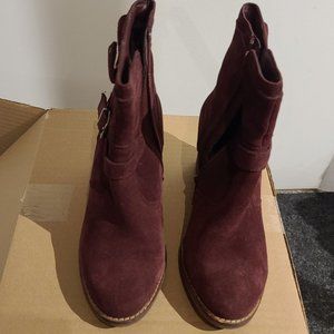 Blondo Burgundy Lined Ankle Boots Lk new Sz 7.5